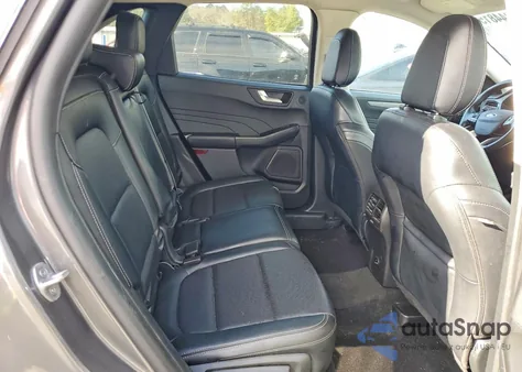 2021 Ford Escape Titanium from USA, damaged, VIN 1FMCU9J92MUB16006